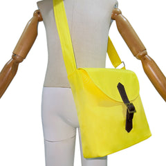 Holly Wheeler Schultertasche Stranger Things Holly gelb Tasche für Alltag